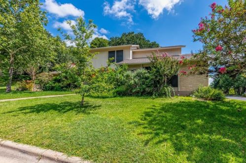 3500 Cactus Wren Way, Austin TX  78746-6637 exterior