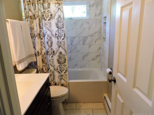 303 Hilton Dr, Wapping CT 06074-3418 exterior