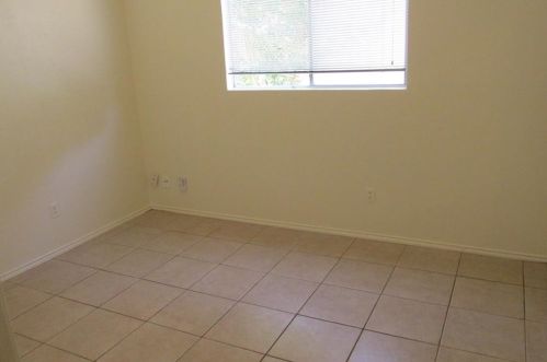 9505 Doliver Dr, Austin TX exterior