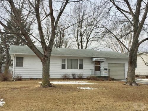 1018 Poplar St, Creston, IA 50801-1745