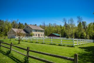 23 Ware Rd, Medburyville, VT 05363-9652