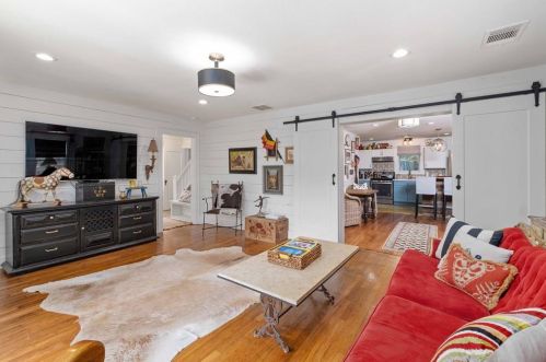 3400 Clawson Rd, Austin TX  78704-6009 exterior