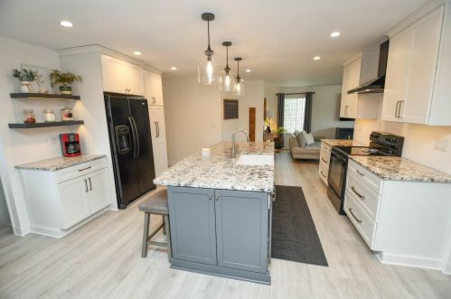 514 Buckingham Way, Chenequa WI 53029-2544 exterior