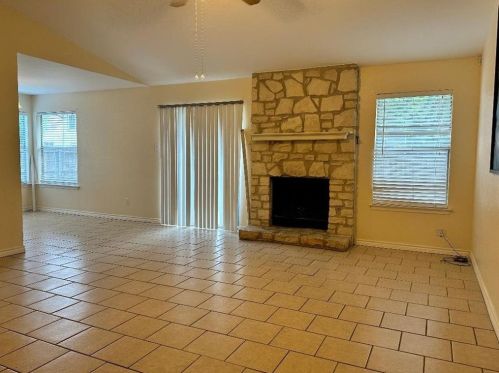 12005 Bobcat Trl, Austin TX  78750-1383 exterior