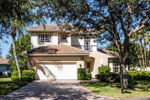 6723 Crowned Eagle Ln, Naples, FL 34113-2682