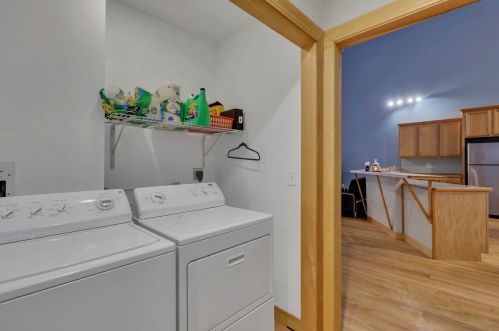 85 Blue Castle Dr, Mashpee MA 02649-3770 exterior