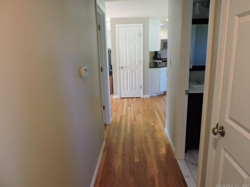 303 Hilton Dr, Wapping CT 06074-3418 exterior