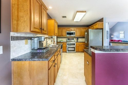 1221 Briargate Dr, Austin TX 78753-2050 exterior