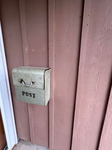 214 Park Ave, Chenequa WI  53029-2116 exterior